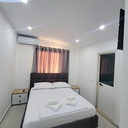 Caca Hotel Rinas Exteriér fotografie